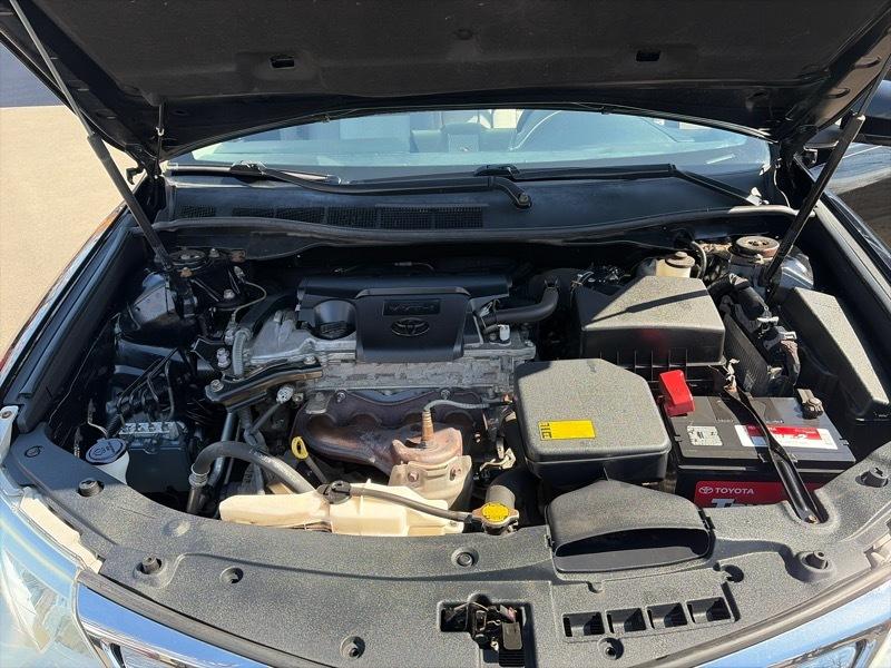 Toyota Camry 4dr Sdn I4 Auto LE (Natl) 2013