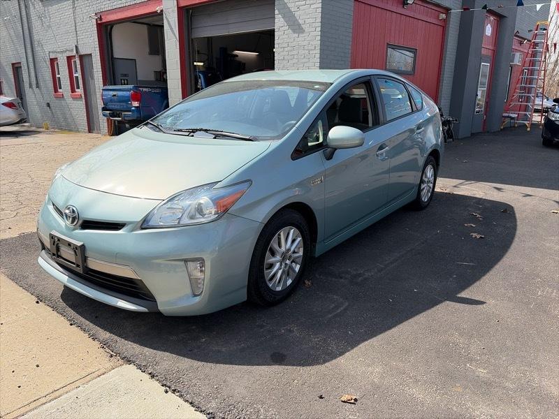 2014 Toyota Prius Plug-In