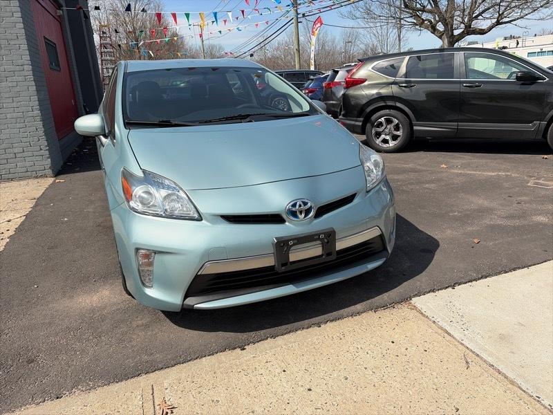 Toyota Prius Plug-In 2014