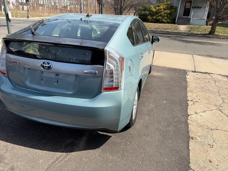 Toyota Prius Plug-In 2014