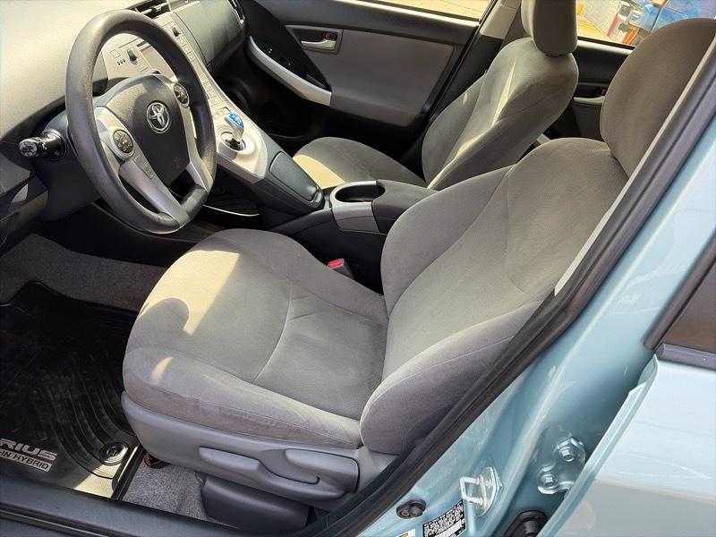 Toyota Prius Plug-In 2014