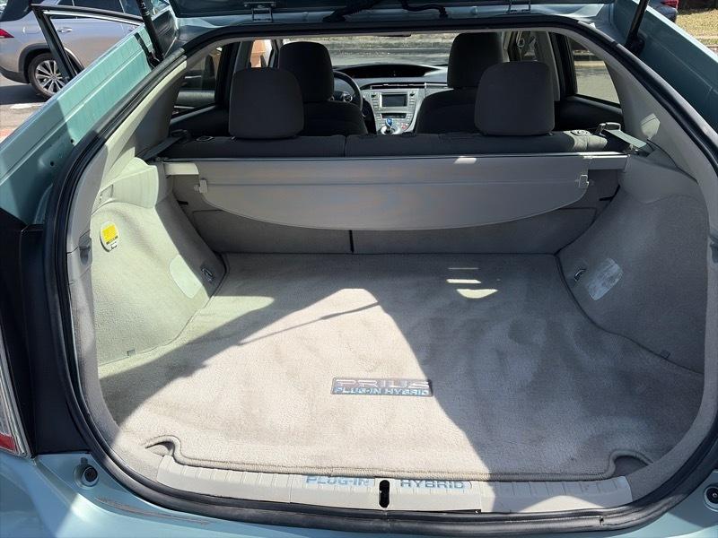 Toyota Prius Plug-In 2014