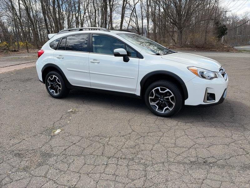 Subaru Crosstrek 2.0i Limited PZEV CVT 2016