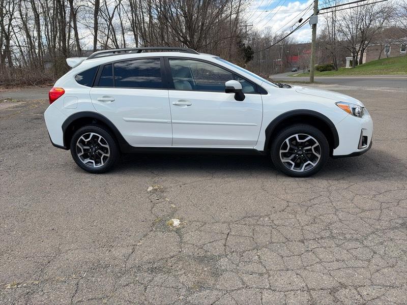 Subaru Crosstrek 2.0i Limited PZEV CVT 2016