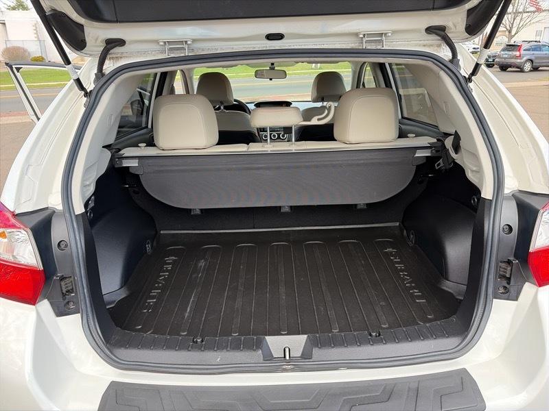 Subaru Crosstrek 2.0i Limited PZEV CVT 2016