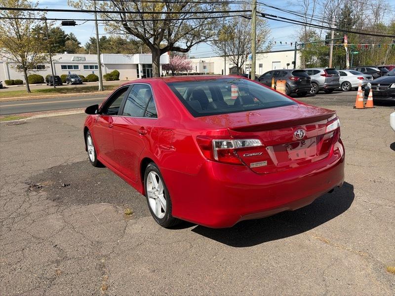 Toyota Camry SE 4D Sedan 2012