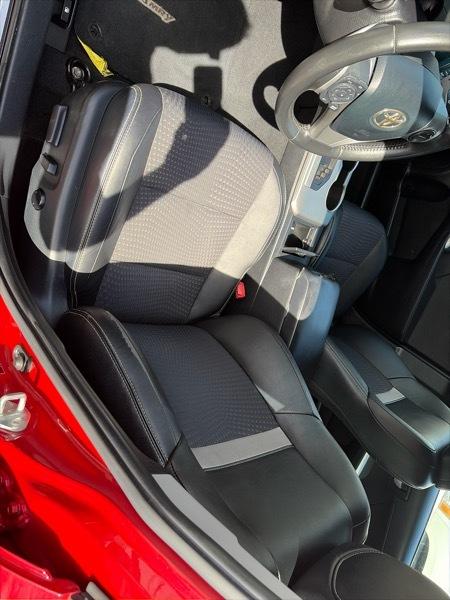 Toyota Camry SE 4D Sedan 2012