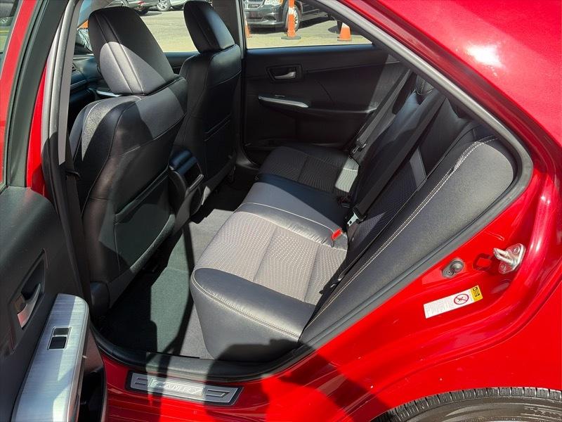 Toyota Camry SE 4D Sedan 2012