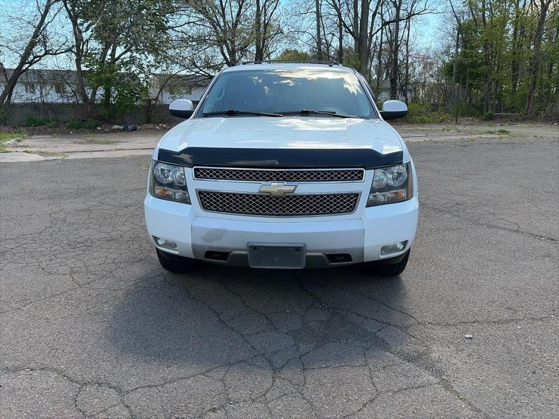 Chevrolet Tahoe LT 4WD 2011