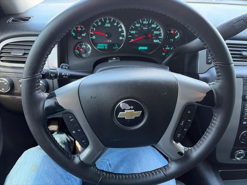 Chevrolet Tahoe LT 4WD 2011