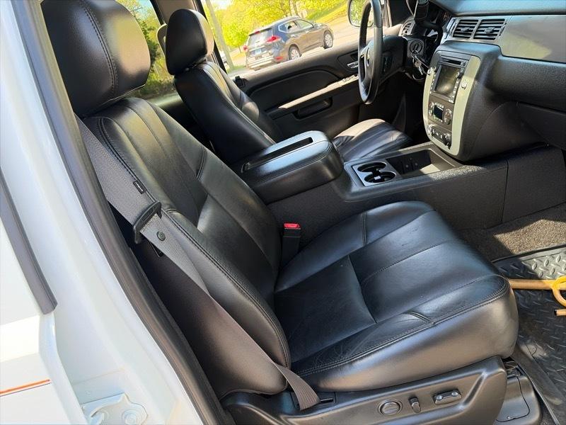 Chevrolet Tahoe LT 4WD 2011