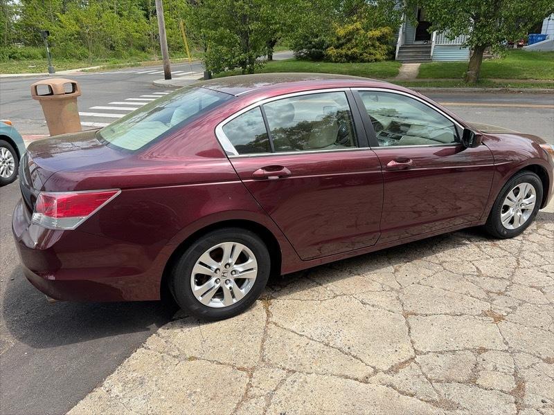 Honda Accord LX-P Sedan AT 2008