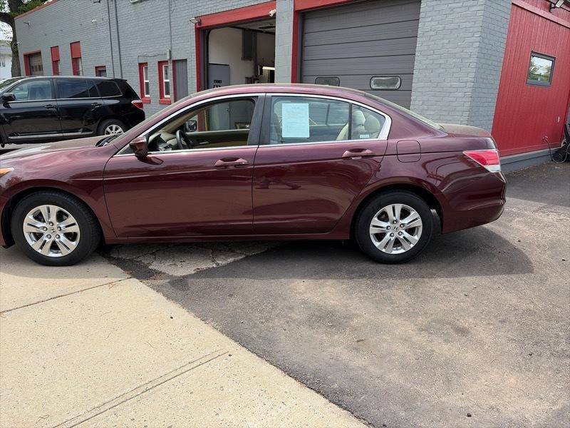 Honda Accord LX-P Sedan AT 2008