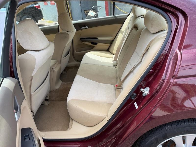 Honda Accord LX-P Sedan AT 2008