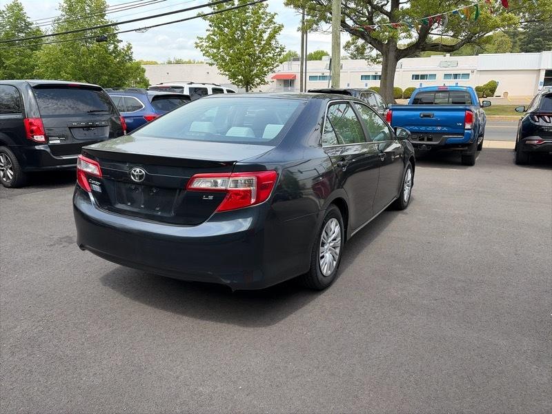 Toyota Camry XLE 2013