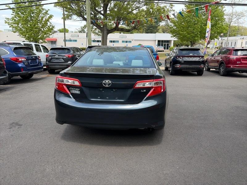 Toyota Camry XLE 2013