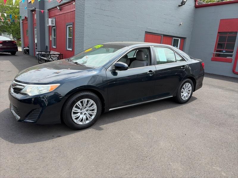 Toyota Camry XLE 2013