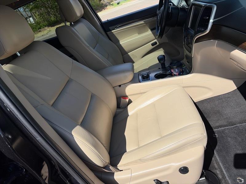 Jeep Grand Cherokee Limited 4WD 2015