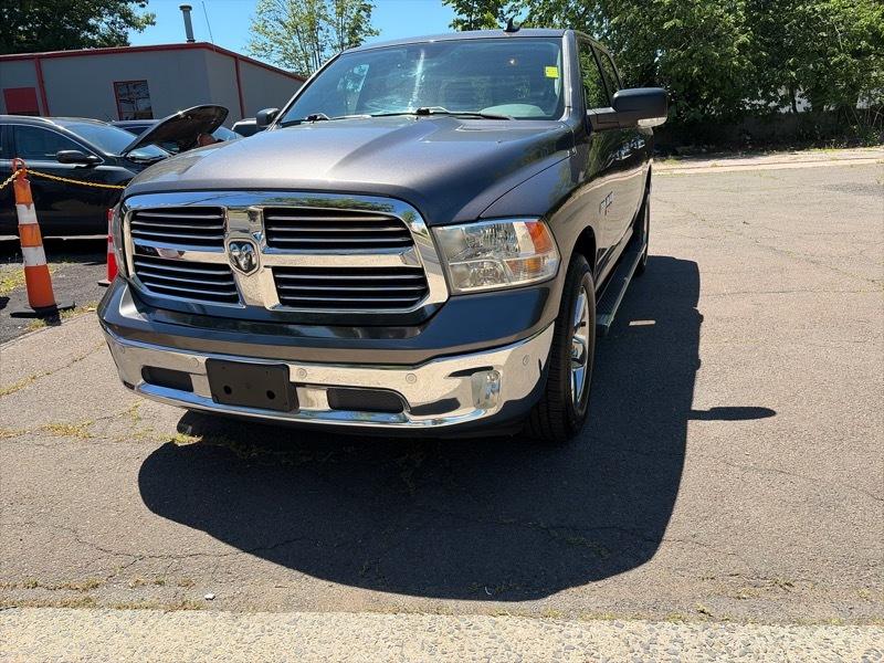 RAM 1500 Big Horn Quad Cab 4WD SWB 2016