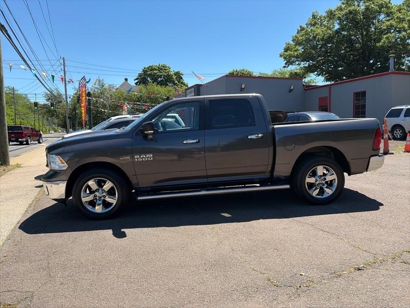 RAM 1500 Big Horn Quad Cab 4WD SWB 2016