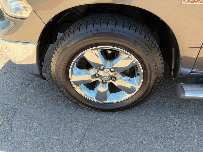 RAM 1500 Big Horn Quad Cab 4WD SWB 2016