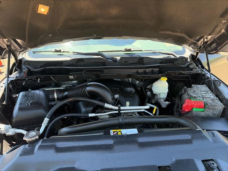 RAM 1500 Big Horn Quad Cab 4WD SWB 2016