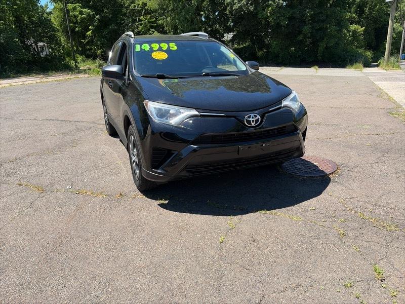 Toyota RAV4 LE AWD 2016