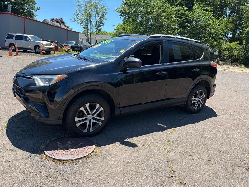 Toyota RAV4 LE AWD 2016