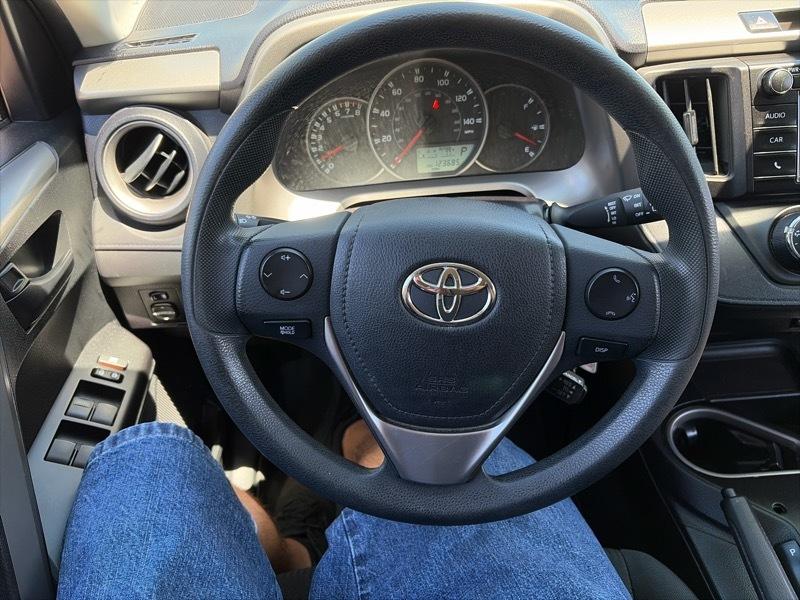 Toyota RAV4 LE AWD 2016