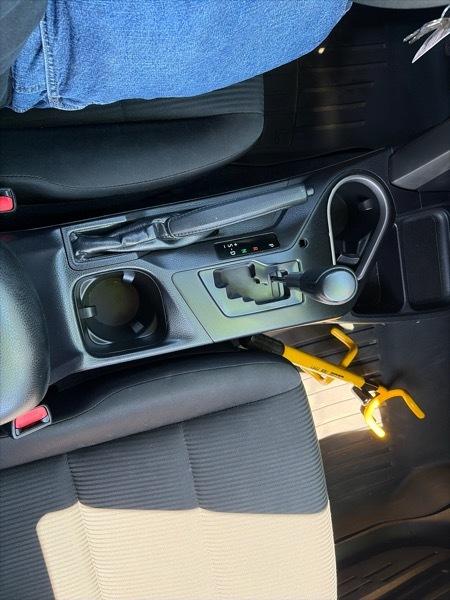 Toyota RAV4 LE AWD 2016