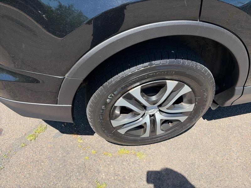 Toyota RAV4 LE AWD 2016