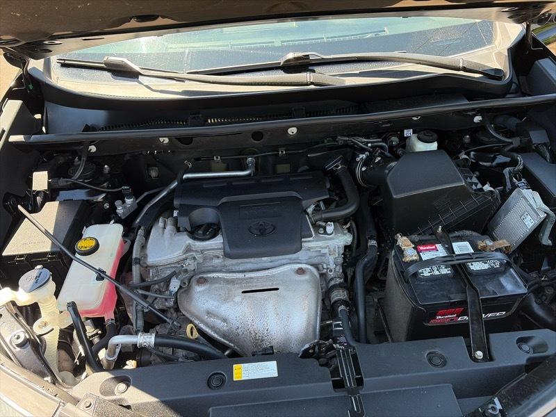 Toyota RAV4 LE AWD 2016