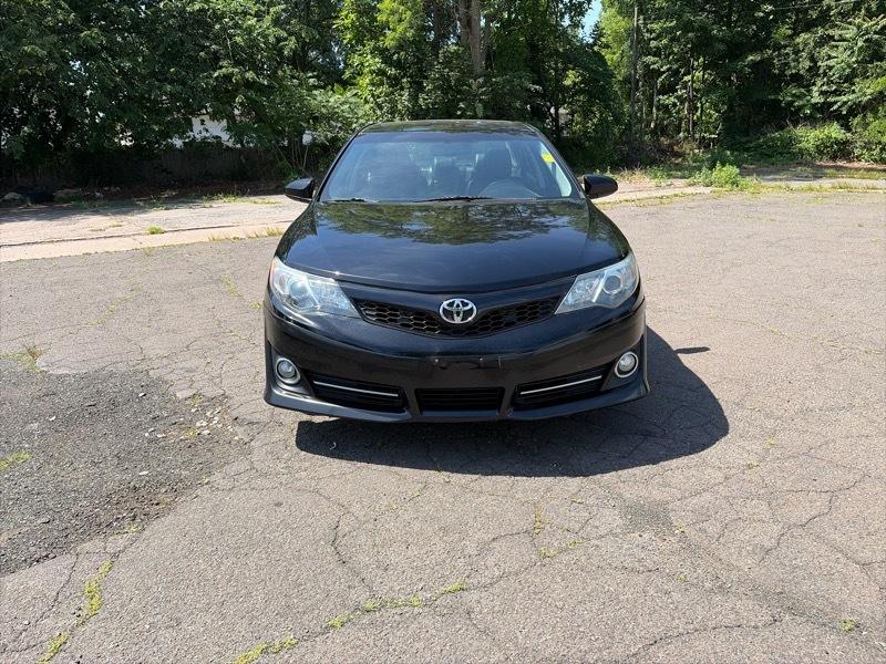 Toyota Camry SE 4D Sedan 2012