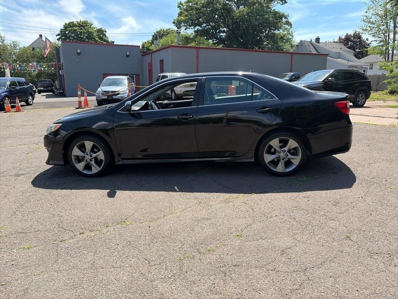 Toyota Camry SE 4D Sedan 2012