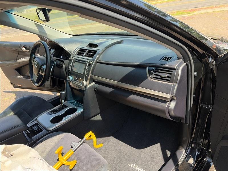 Toyota Camry SE 4D Sedan 2012