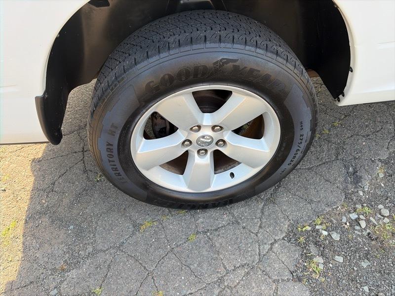 RAM 1500 4WD Crew Cab 140.5" Express 2016