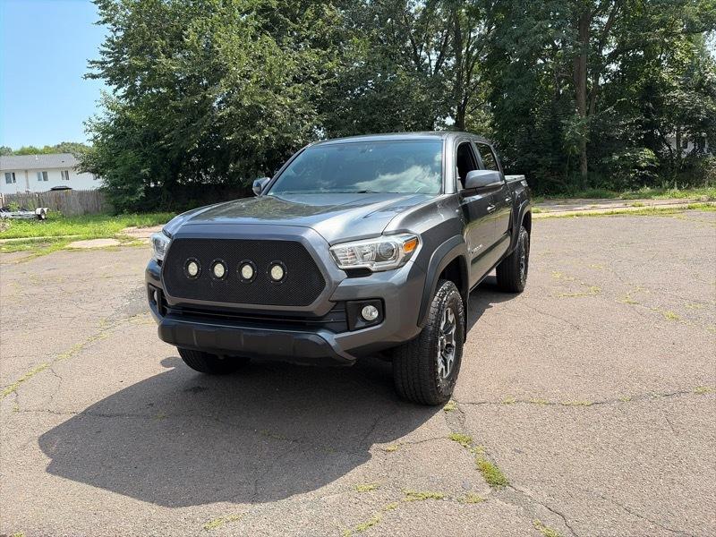 Toyota Tacoma  2017