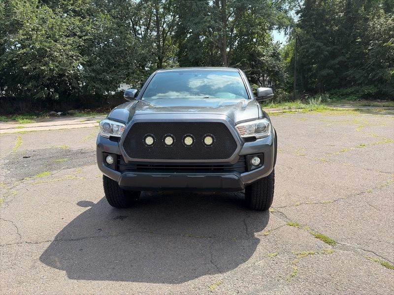 Toyota Tacoma  2017