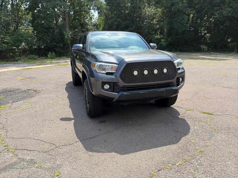 Toyota Tacoma  2017