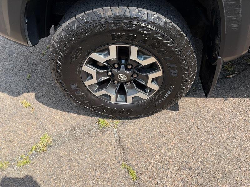 Toyota Tacoma  2017