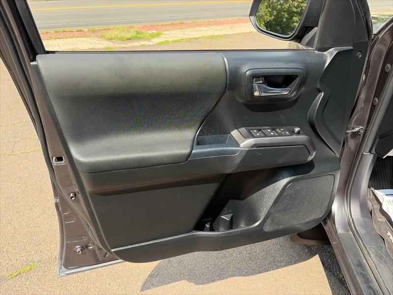 Toyota Tacoma  2017