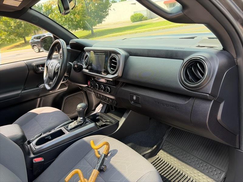 Toyota Tacoma  2017