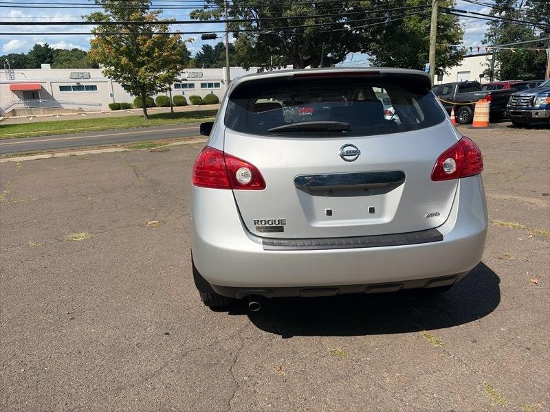Nissan Rogue S AWD 2013