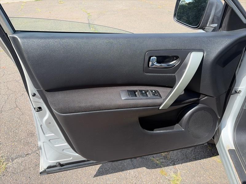 Nissan Rogue S AWD 2013