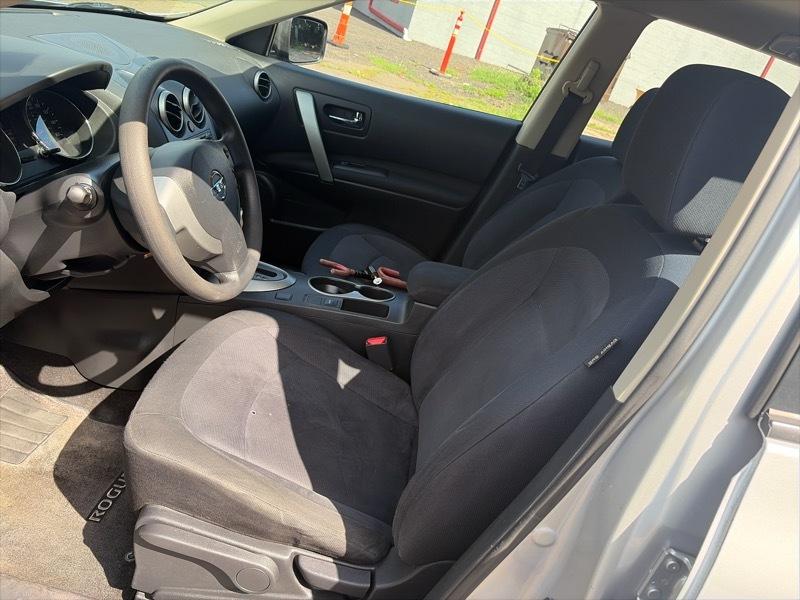 Nissan Rogue S AWD 2013