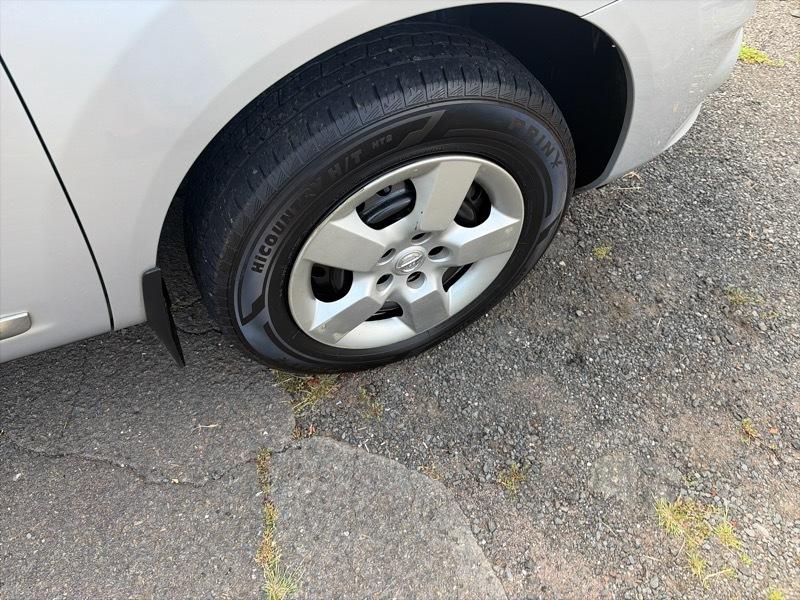 Nissan Rogue S AWD 2013