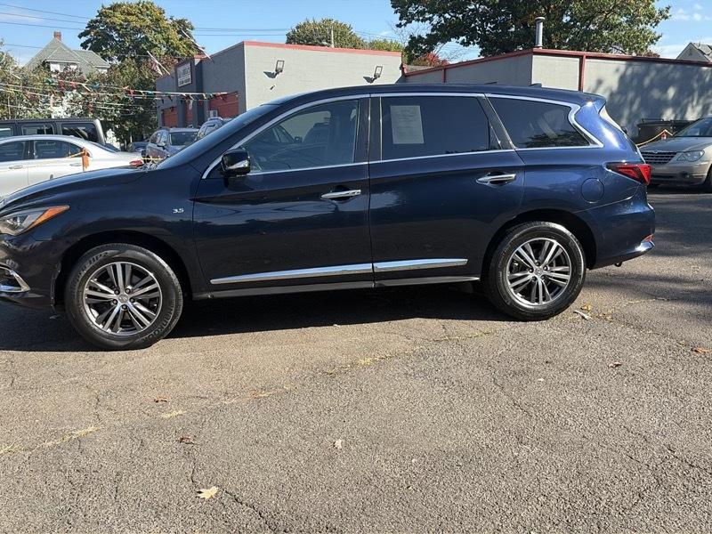 Infiniti QX60 Base 4D SUV AWD 2017