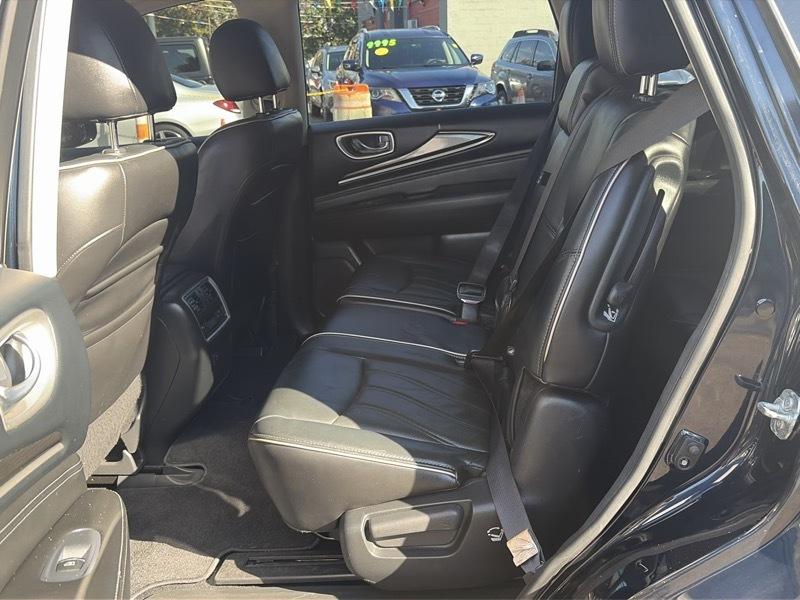 Infiniti QX60 Base 4D SUV AWD 2017
