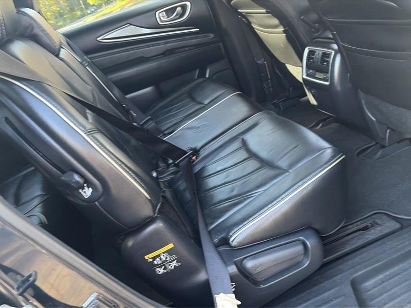 Infiniti QX60 Base 4D SUV AWD 2017