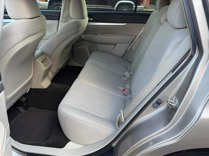 Subaru Outback 2.5i 2014